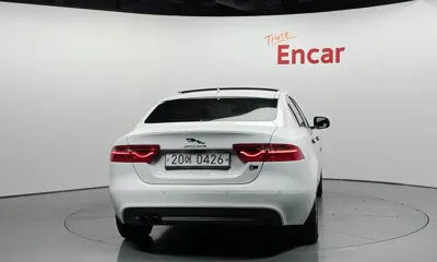Jaguar XE 2016, 110939 км, за 4926.43 USD