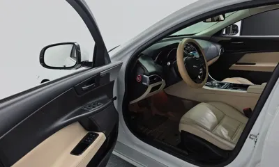 Jaguar XE 2016, 110939 км, за 4926.43 USD - фото 11