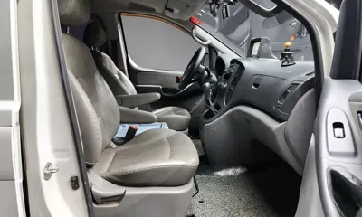 Hyundai Starex 2014, 152731 км, за 4228.47 USD - фото 26