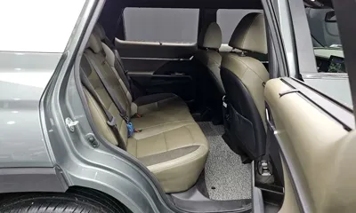 KG_Mobility_Ssangyong Torres 2023, 49824 км, за 13544.76 USD - фото 12