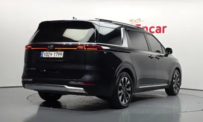 Kia Canival 2021, 81164 км, за 15244.31 USD