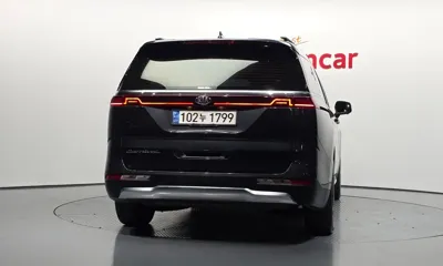 Kia Canival 2021, 81164 км, за 15244.31 USD