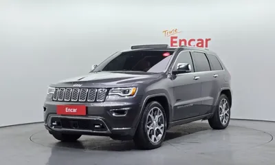 Jeep Cherokee · 2021 год