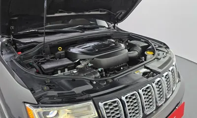 Jeep Cherokee 2021, 48318 км, за 16129.04 USD - фото 6