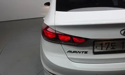 Hyundai Avante 2017, 90223 км, за 6505.34 USD - фото 23