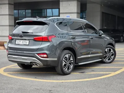 Hyundai Santafe 2019, 173894 км, за 10097.73 USD