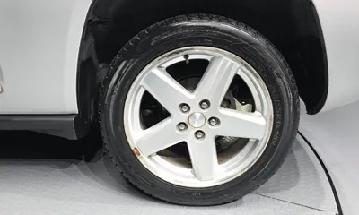 Jeep Compass 2009, 124068 км, за 1784.77 USD