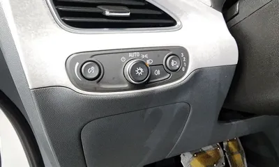 ChevroletGMDaewoo Bolt EV 2018, 144677 км, за 9881.03 USD - фото 20