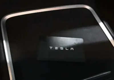 Tesla Model Y 2022, 126926 км, за 5070.53 USD - фото 12