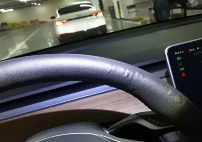 Tesla Model Y 2022, 126926 км, за 5070.53 USD - фото 15