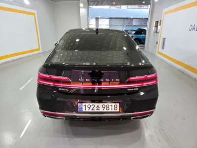 Genesis G90 2019, 97265 км, за 24028.12 USD