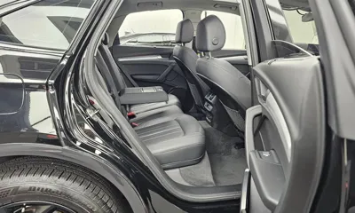 Audi Q5 2021, 50031 км, за 24446.64 USD - фото 12