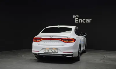 Hyundai Grandeur 2017, 181872 км, за 7598.28 USD