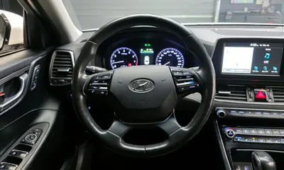 Hyundai Grandeur 2017, 181872 км, за 7598.28 USD - фото 13