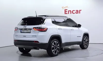 Jeep Compass 2022, 40813 км, за 14310.1 USD