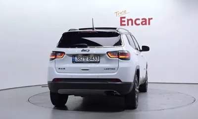 Jeep Compass 2022, 40813 км, за 14310.1 USD