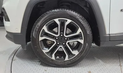 Jeep Compass 2022, 40813 км, за 14310.1 USD