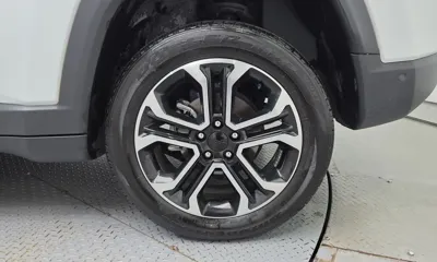 Jeep Compass 2022, 40813 км, за 14310.1 USD - фото 21