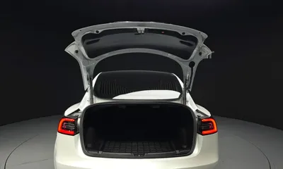 Tesla Model 3 2020, 98937 км, за 15960.92 USD - фото 30