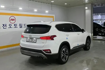 Hyundai Santafe 2019, 49950 км, за 13456.74 USD