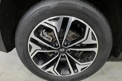 Hyundai Santafe 2019, 49950 км, за 13456.74 USD