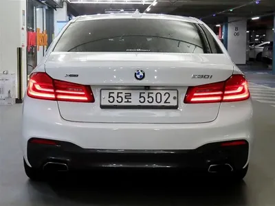 BMW 5-Series 2017, 102502 км, за 14651.29 USD