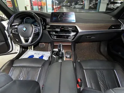 BMW 5-Series 2017, 102502 км, за 14651.29 USD - фото 10