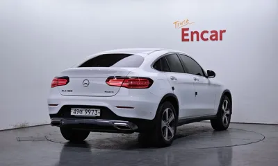 Mercedes-Benz GLC-Class 2019, 97744 км, за 16887.4 USD