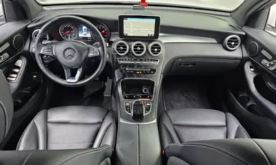 Mercedes-Benz GLC-Class 2019, 97744 км, за 16887.4 USD - фото 7