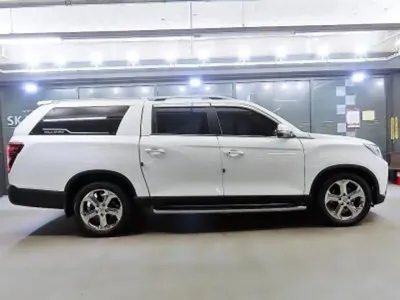 KG_Mobility_Ssangyong Rexton 2023, 33700 км, за 17545.34 USD