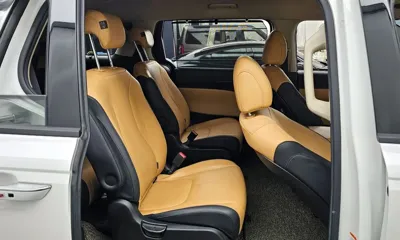 Kia Canival 2021, 141436 км, за 13850.6 USD - фото 12