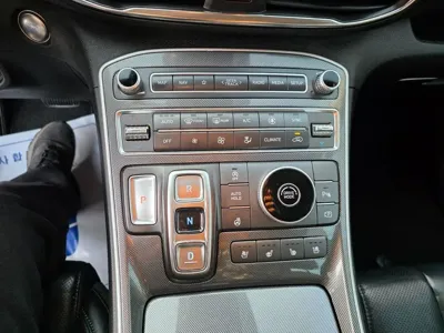 Hyundai Santafe 2021, 64122 км, за 12559.5 USD - фото 10