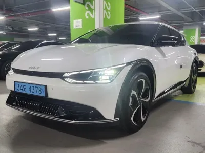 Kia EV6 2023, 87674 км, за 18167.6 USD