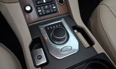 Land Rover Discovery 2016, 116024 км, за 19755.53 USD - фото 9