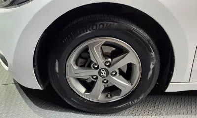 Hyundai Avante 2016, 164205 км, за 4620.57 USD