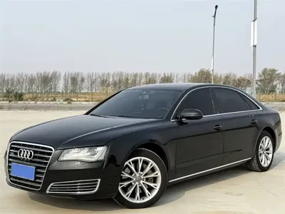 Audi A8 2012, 140000 км, за 9417.12 USD