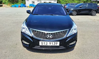 Hyundai Grandeur 2014, 168392 км, за 3610.35 USD
