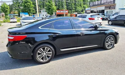 Hyundai Grandeur 2014, 168392 км, за 3610.35 USD - фото 18