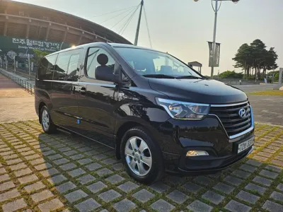 Hyundai Starex 2019, 87955 км, за 10962.32 USD
