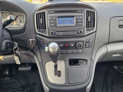 Hyundai Starex 2019, 87955 км, за 10962.32 USD - фото 14