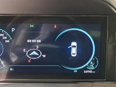 Hyundai Grandeur 2022, 66948 км, за 14586.18 USD - фото 8