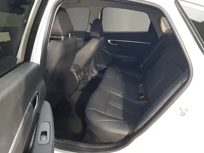 Hyundai Sonata 2024, 32834 км, за 13610.83 USD - фото 8