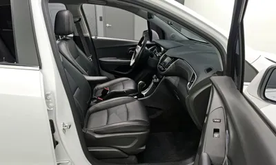 ChevroletGMDaewoo Trax 2019, 66009 км, за 5856.68 USD - фото 12