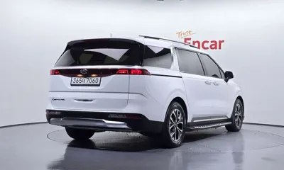 Kia Canival 2021, 58153 км, за 18697.08 USD
