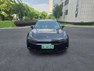 Zeekr 001