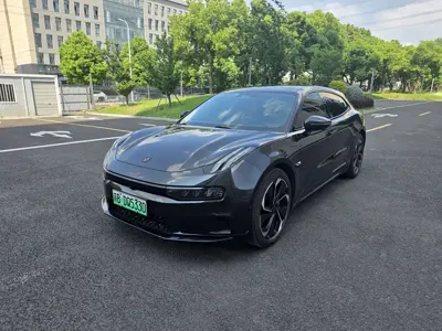 Zeekr 001