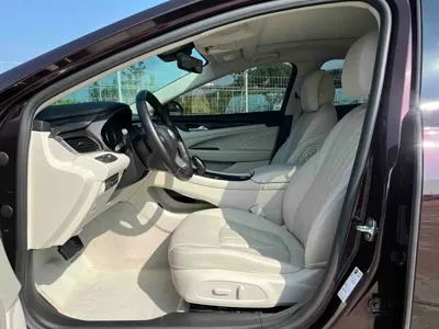 Buick LaCrosse 2021, 52000 км, за 14684.82 USD