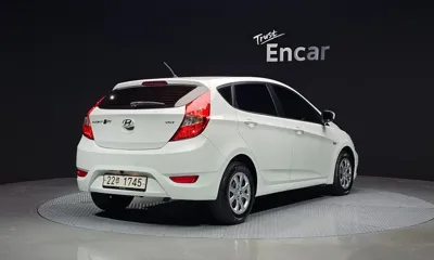 Hyundai Accent 2015, 186632 км, за 3250.34 USD