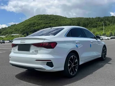 Audi A3 2023, 18000 км, за 23498.66 USD - фото 6