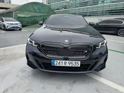 BMW 5-Series · 2026 год